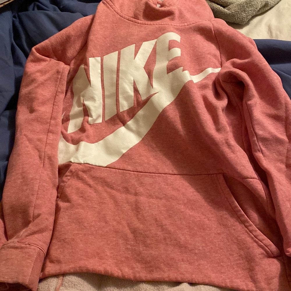 Nike pullover hoodie